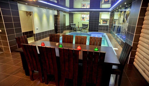 Банкетный стол